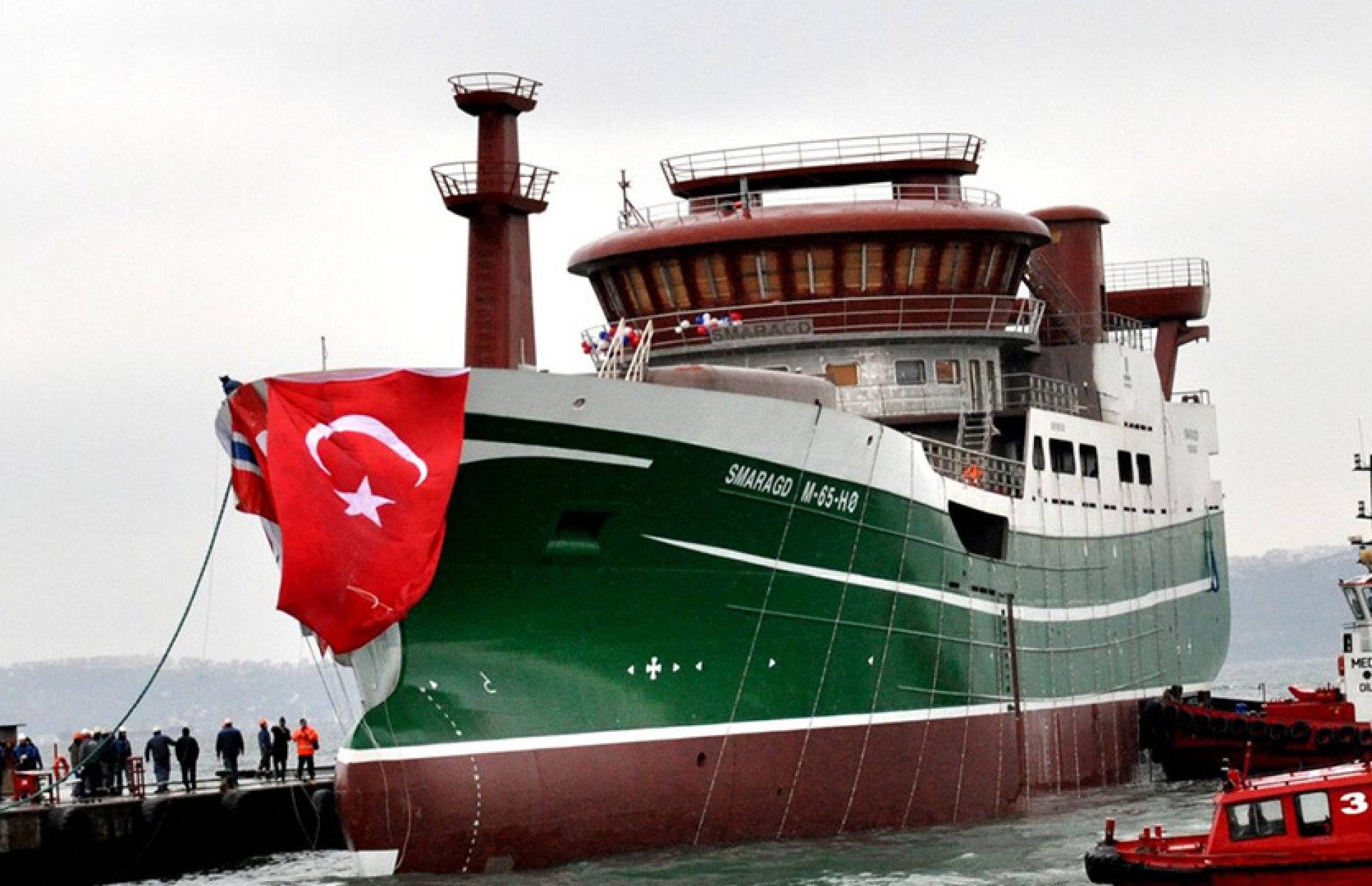 2015'in İlk Denize İndirilen Gemisi, Smaragd!
