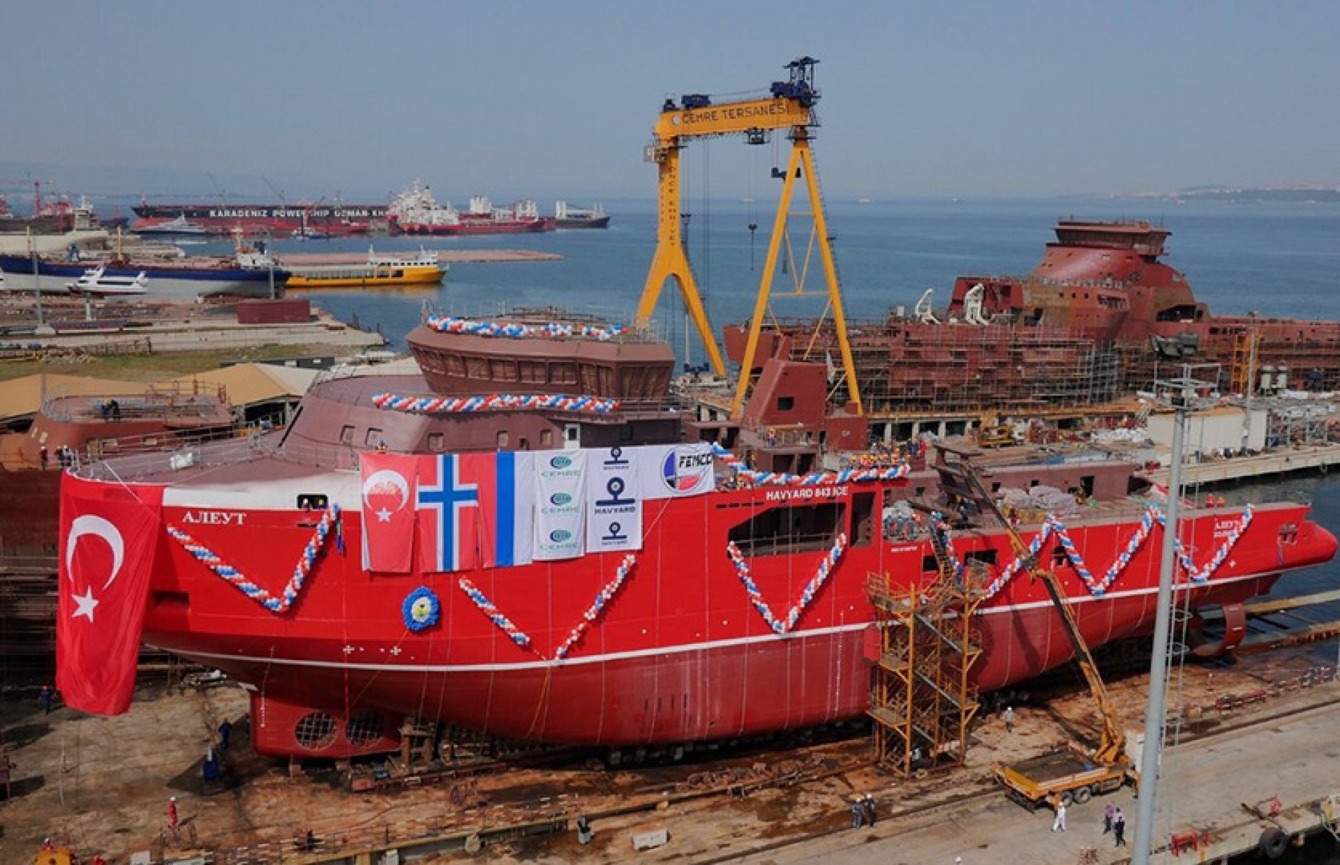 Buz Kıran Gemisi Deniz ile Buluştu!