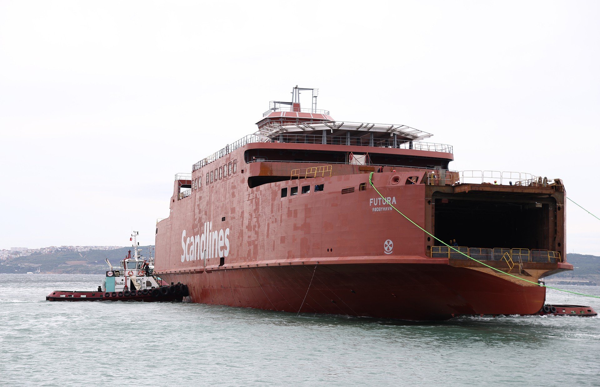 NB1090 Futura Met the Sea!