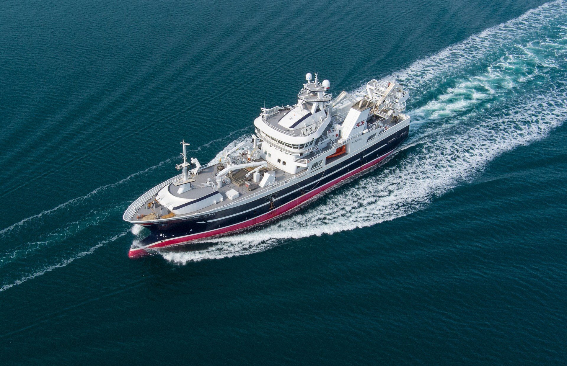 Purse Seiner/Trawler 
NB65 Hardhaus is 
Delivered to Her Home Port, Norway.