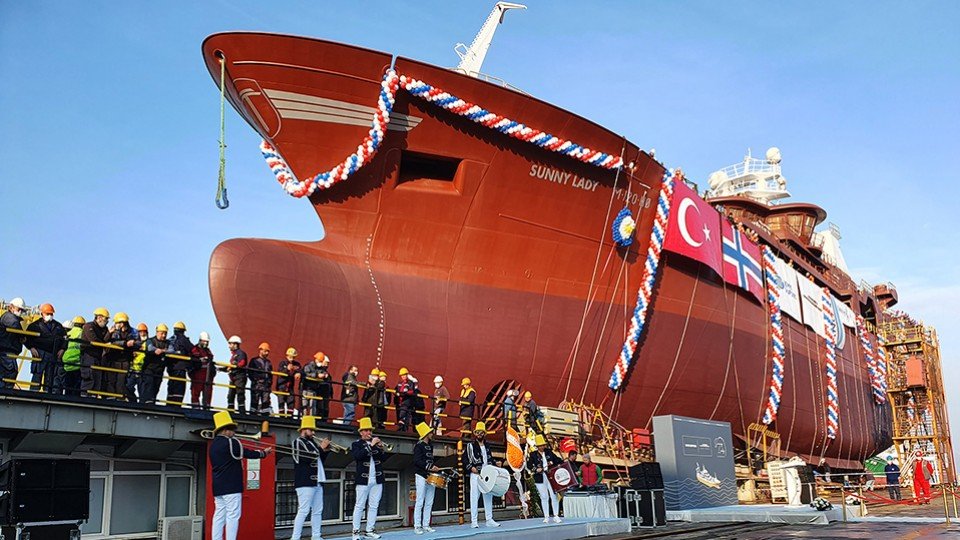 Cemre Launched Sunny Lady!