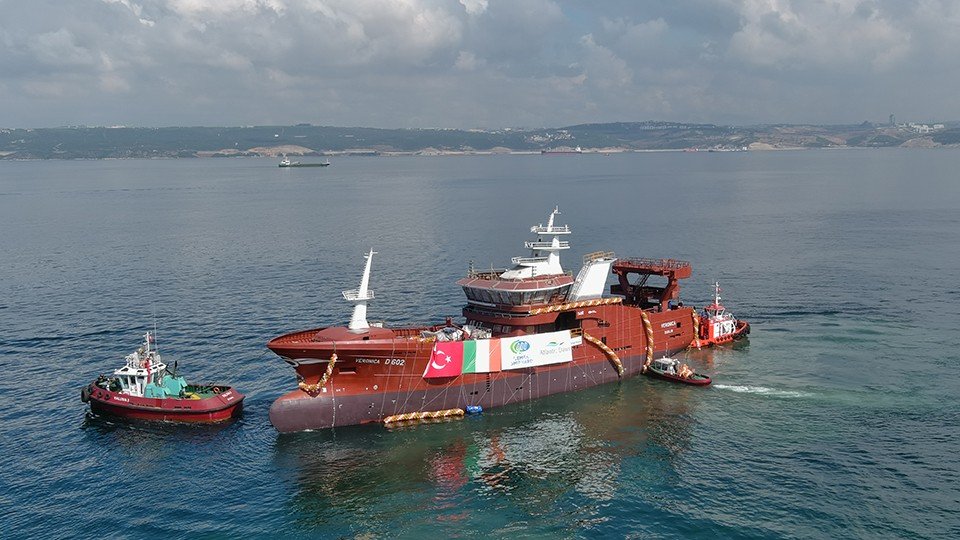 The 3rd Sister NB73 Veronica Met the Sea!